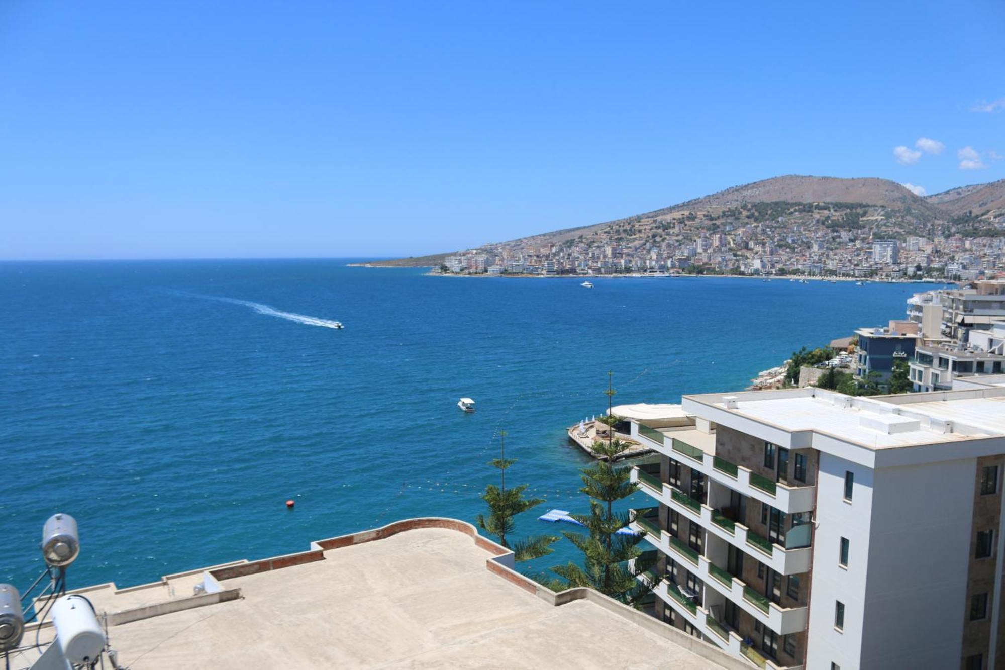 Viola Sea View Penthouse Apartment Sarande Exterior photo