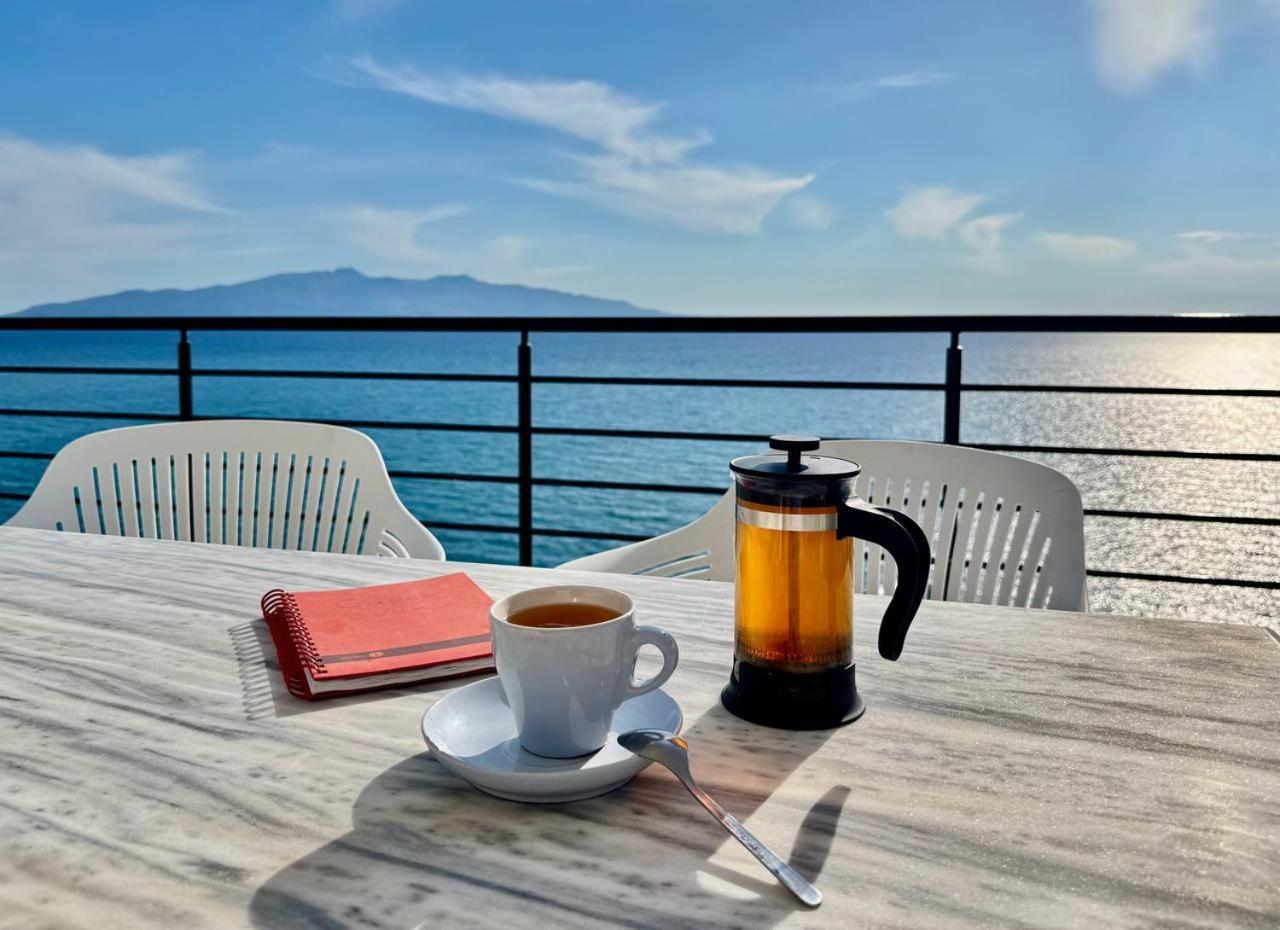 Viola Sea View Penthouse Apartment Sarande Exterior photo